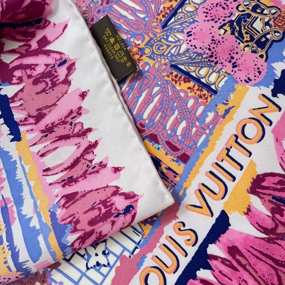 Louis Vuitton Scarf Monogram Flowers Paradise Barbie Pink Silk Wrap - Picture 10 of 13